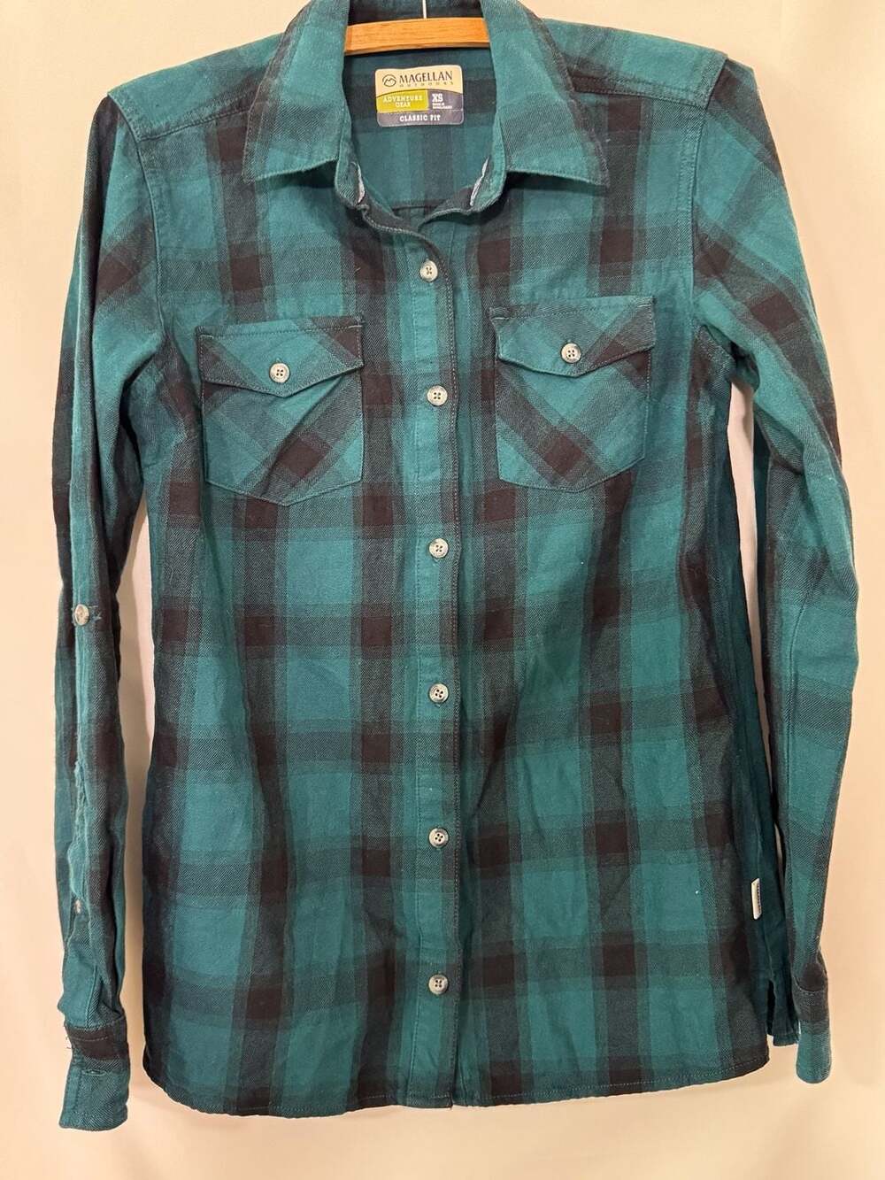Magellan Outdoors Classic Fit Flannel Shirt Size XS Green Black Plaid